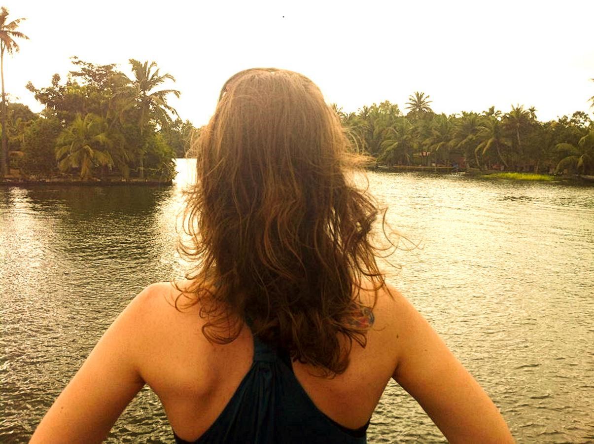 Aham Yoga Nest Bed & Breakfast Alappuzha Exterior foto
